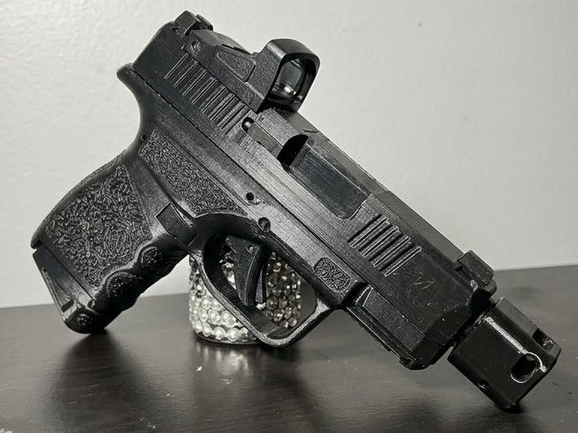 Static Prop Gun: Springfield Armory Hellcat Series