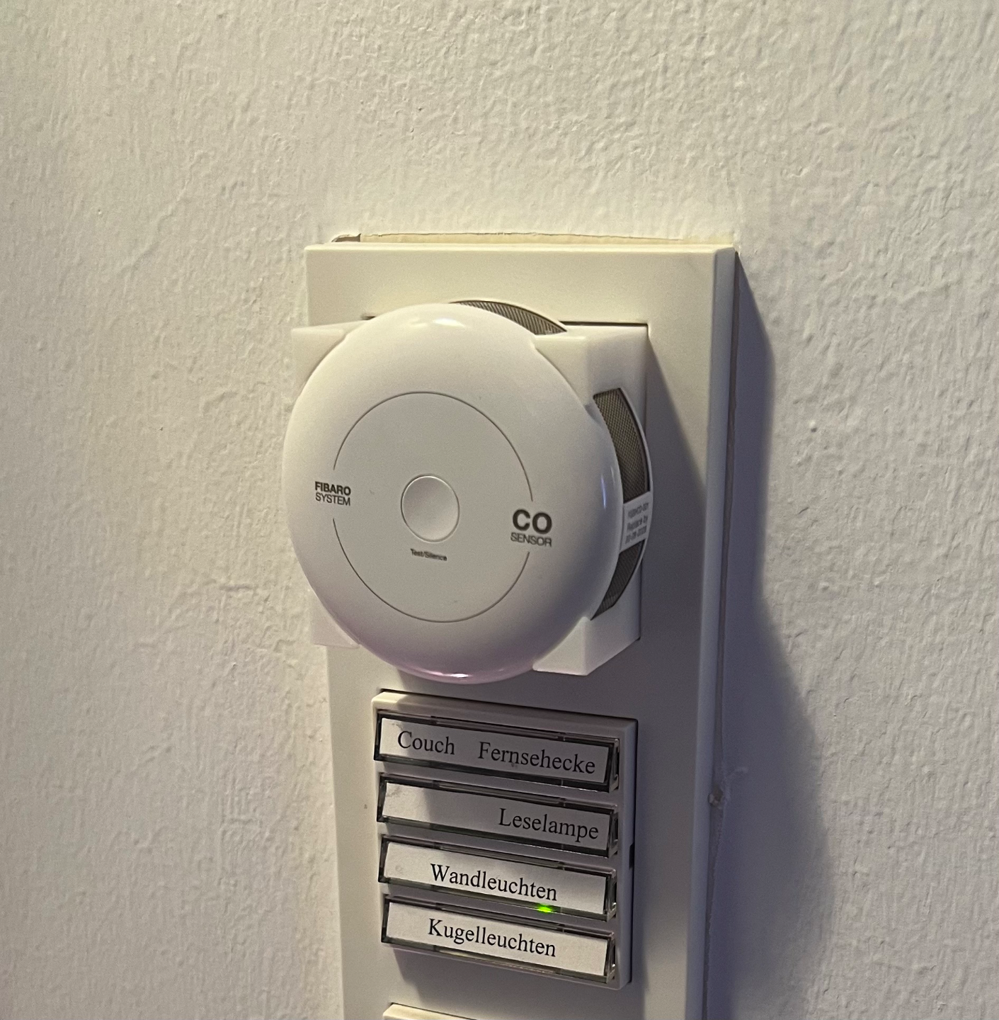 Fibaro Co Sensor Wall Mount