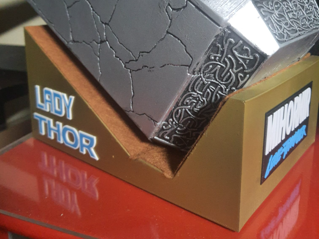 Base Mihornir Thor y  Lady Thor