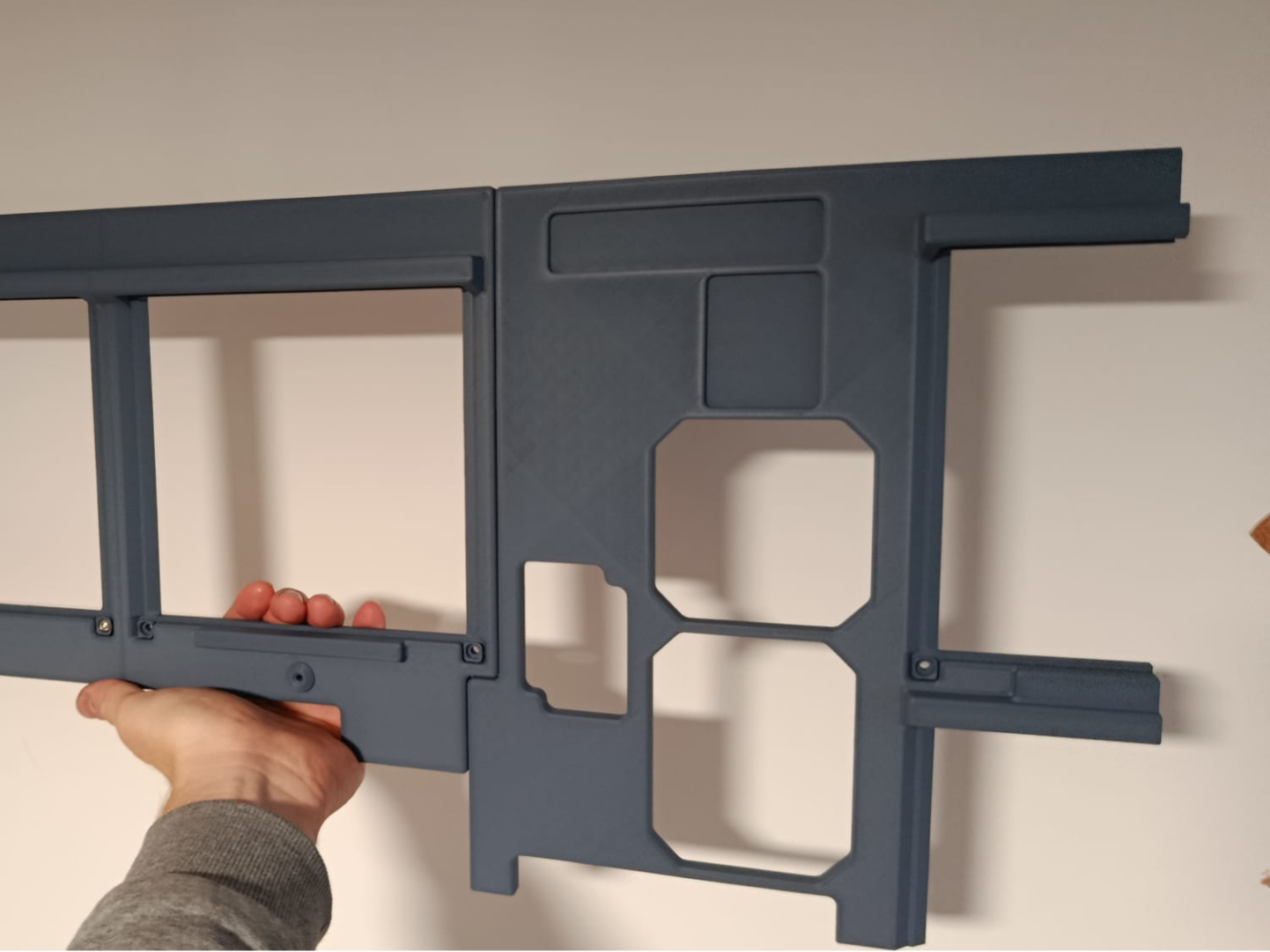 MIP Central A32X – 250×250 – Part 05