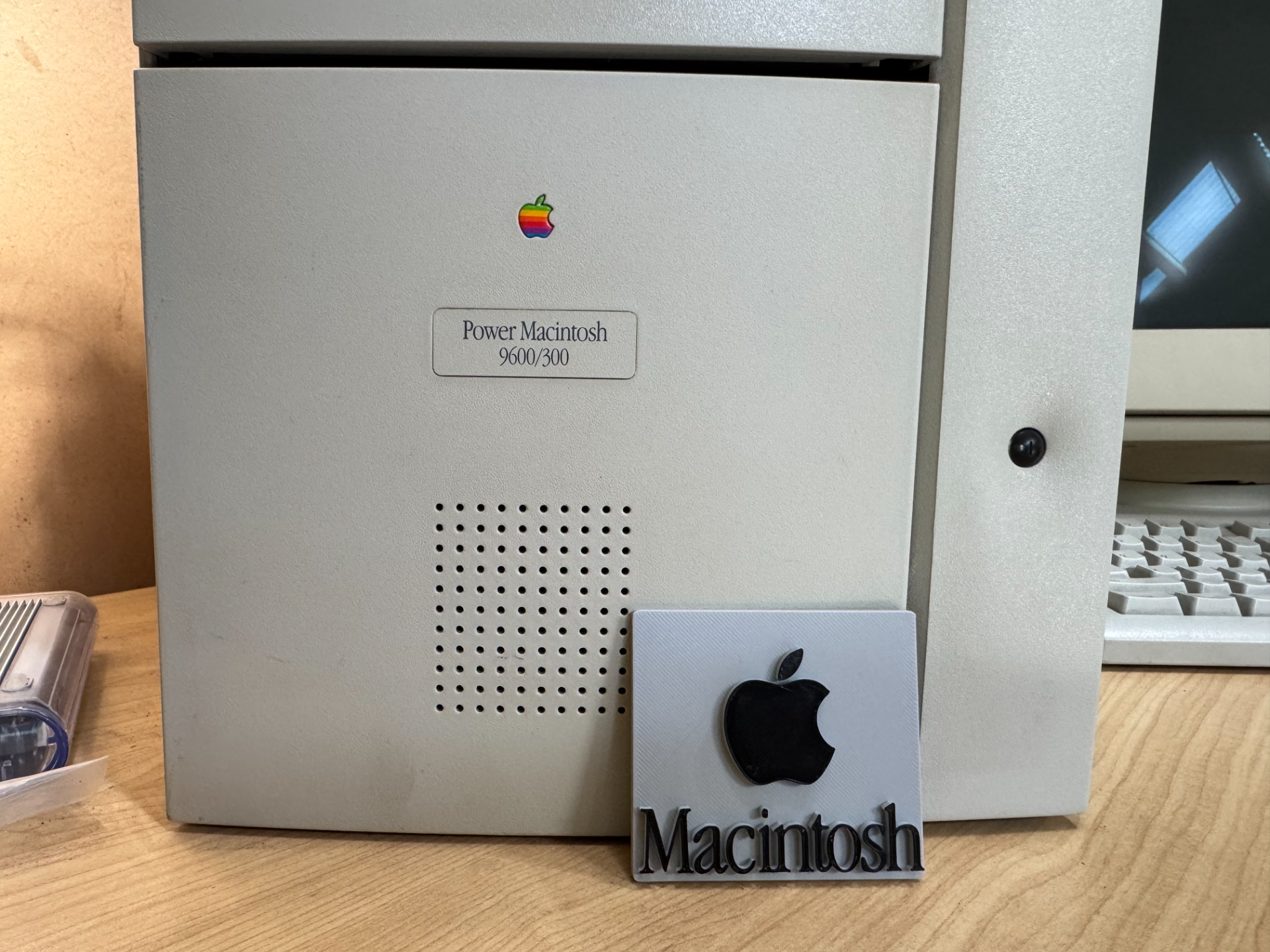 Macintosh Logo