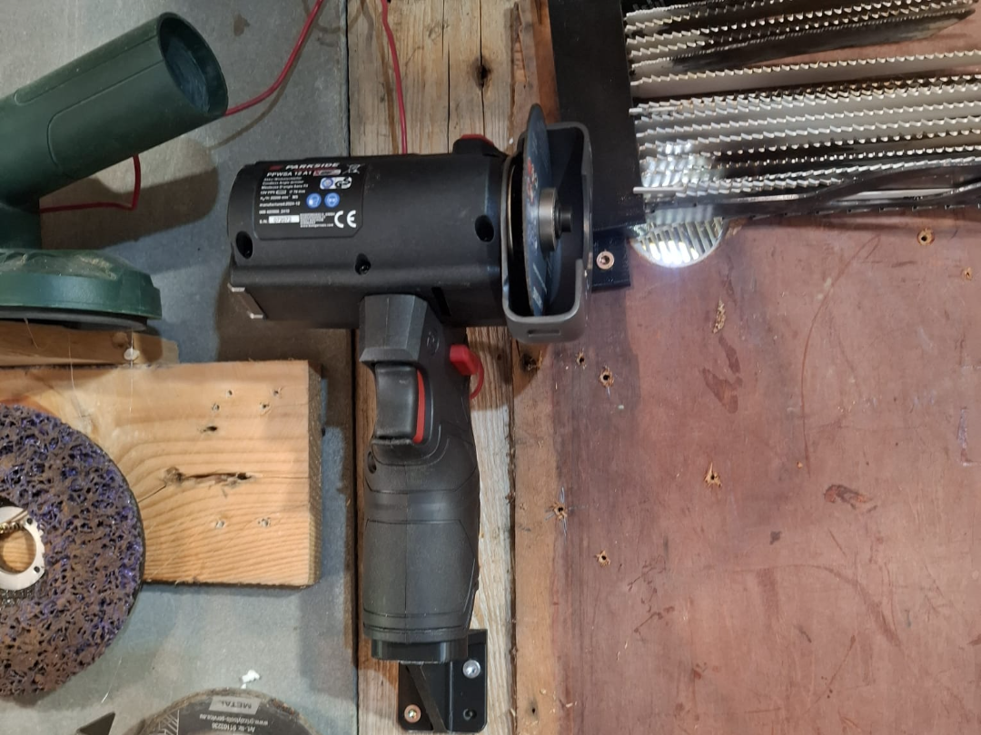 Parkside PPWSA 12 A1 Angle Grinder Wall Mount