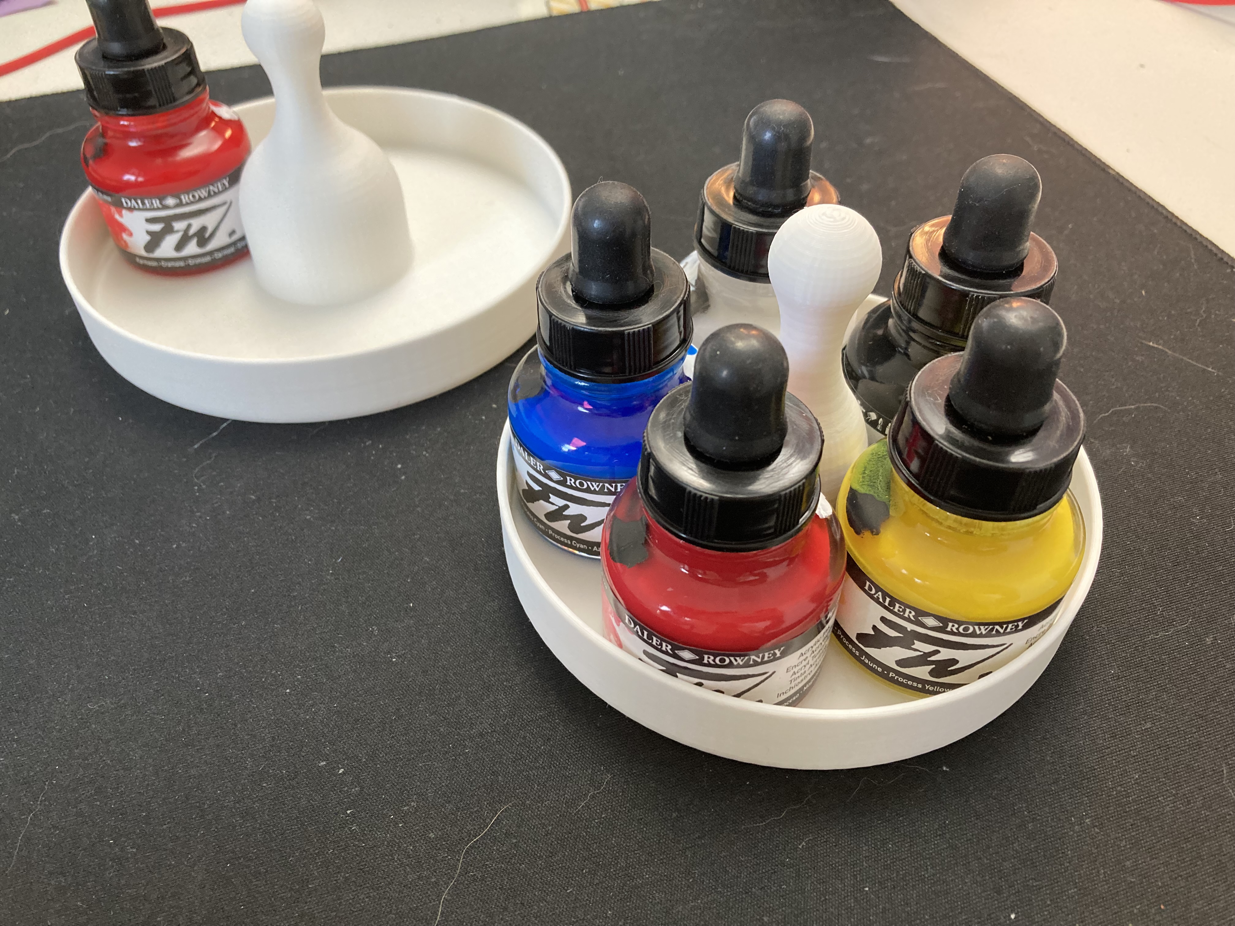 Daler Rowney FW Acrylic Ink 5 or 6 bottle CMYK + W paint storage holder tray caddy round carousel