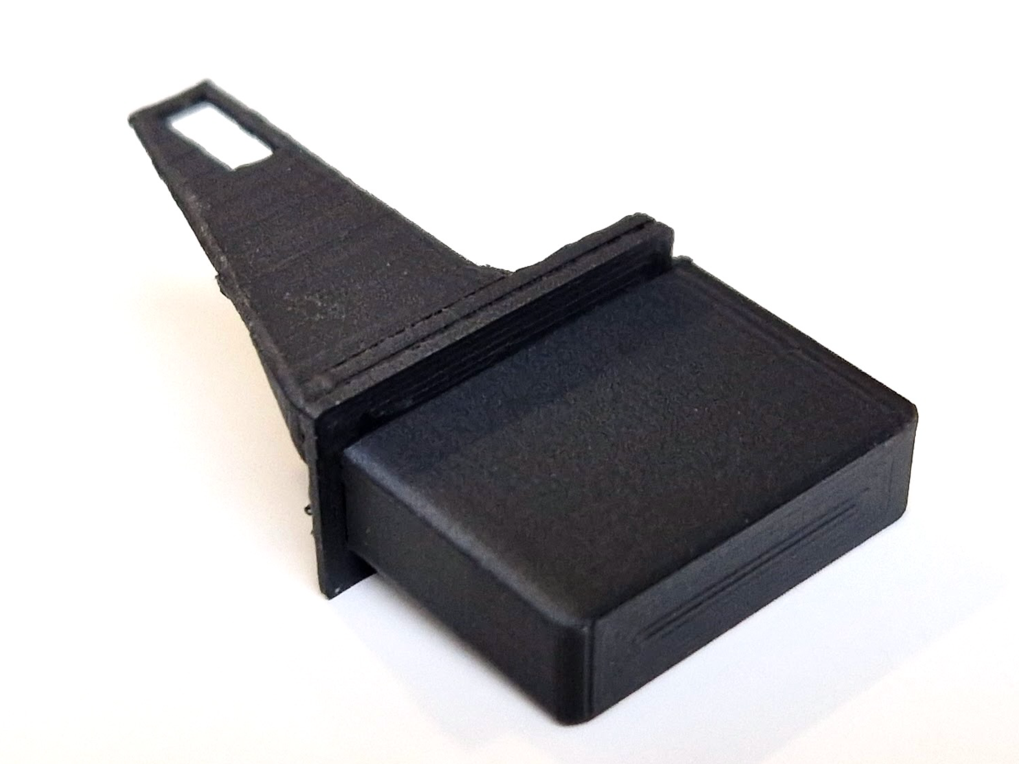 Amiga floppy Panasonic JU-253-043P eject button