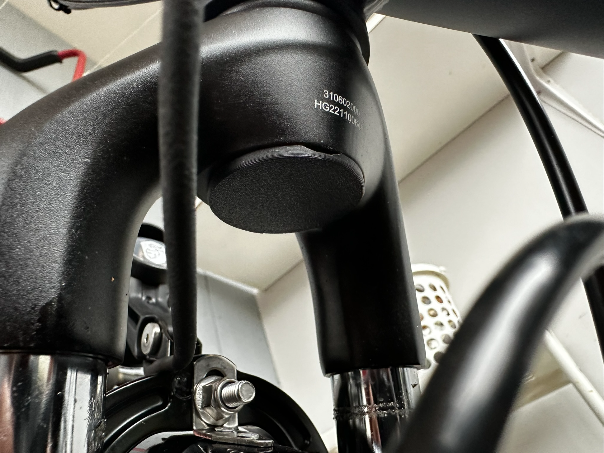 Hidden AirTag Bike Mount - Customizable