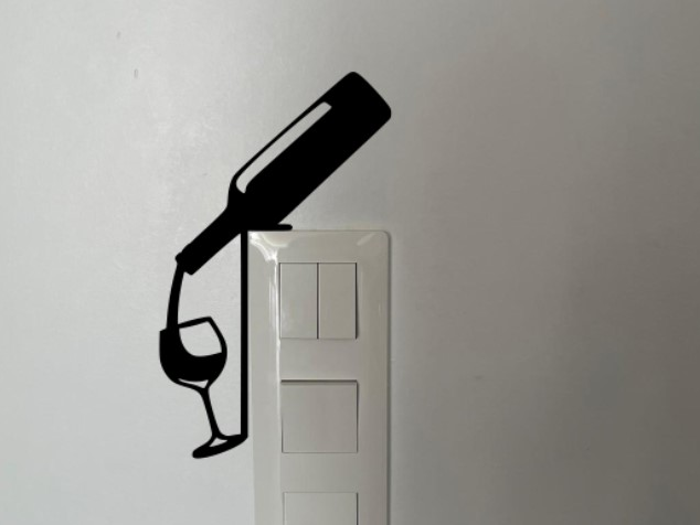 Switch Decor Wine