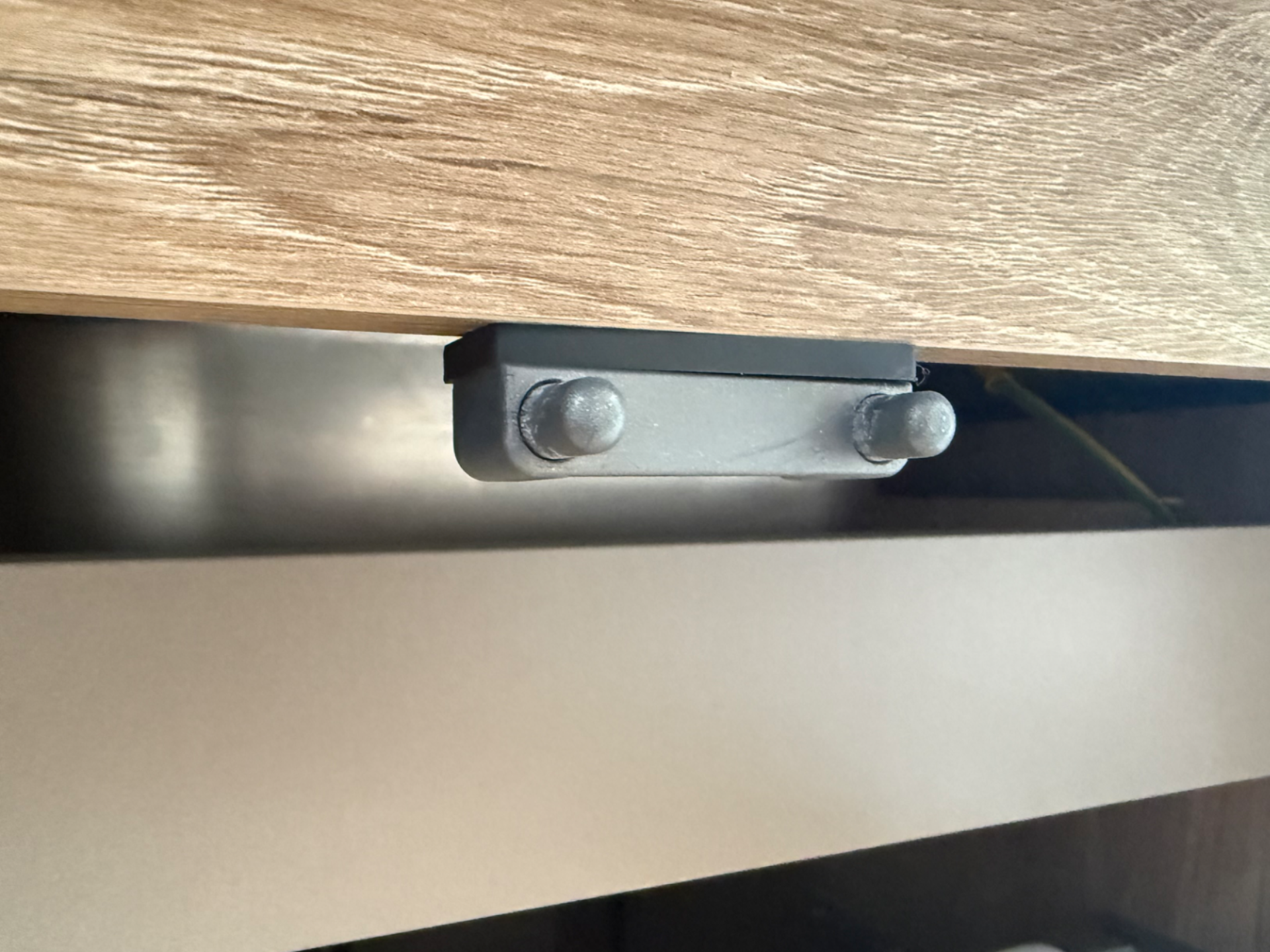 EuraMobil Xtura drawer catch shim