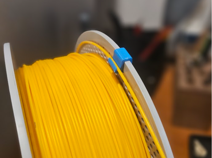 Filament Clip with sprues for easier printing