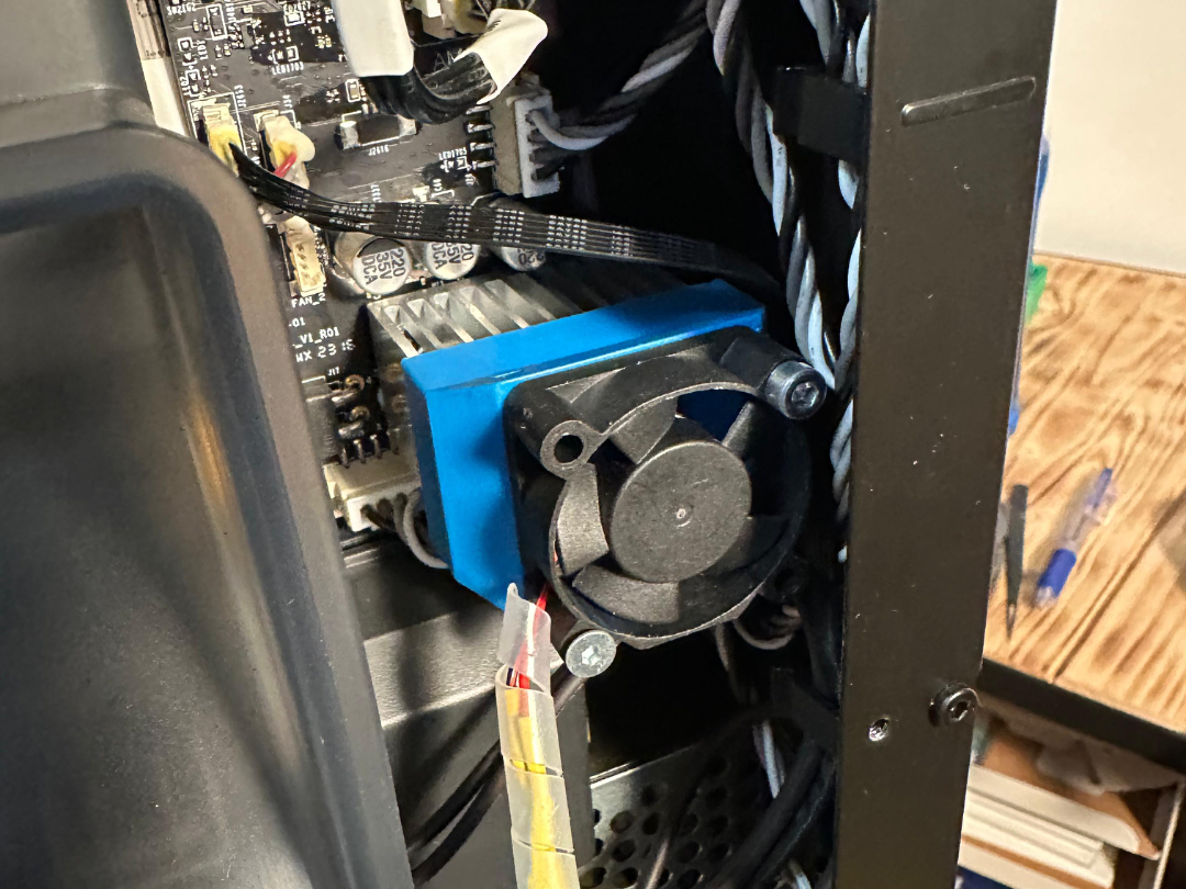 Fan Motherboard