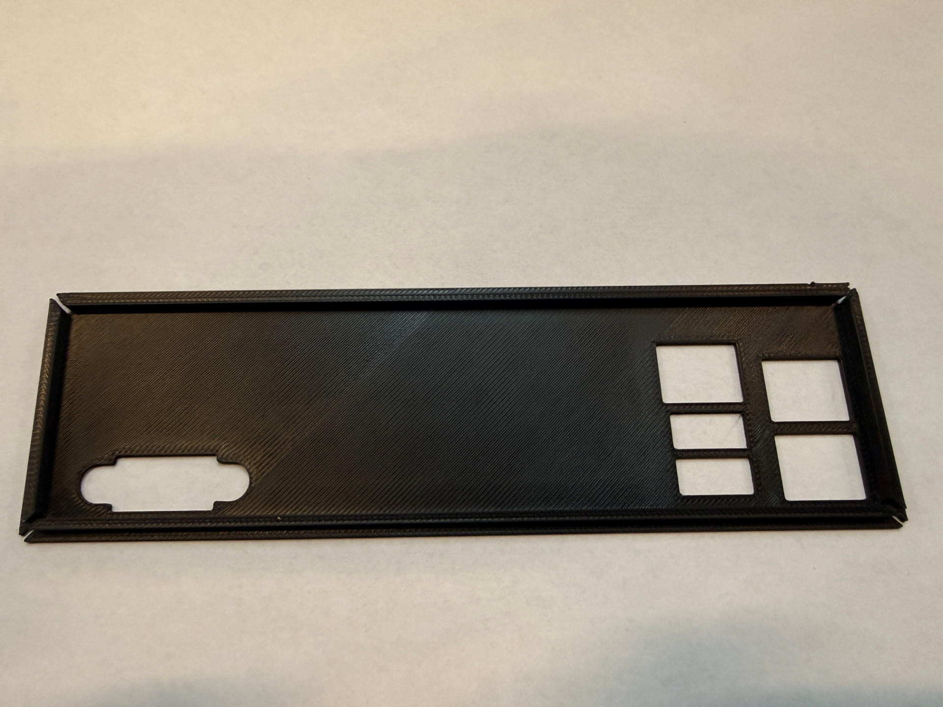 IOShield for Supermicro X11DPL