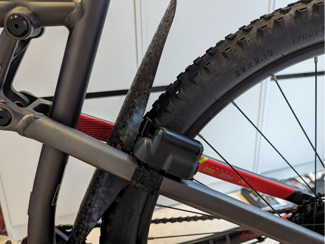Rear mudguard fender