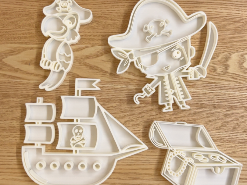 sensory play pirates