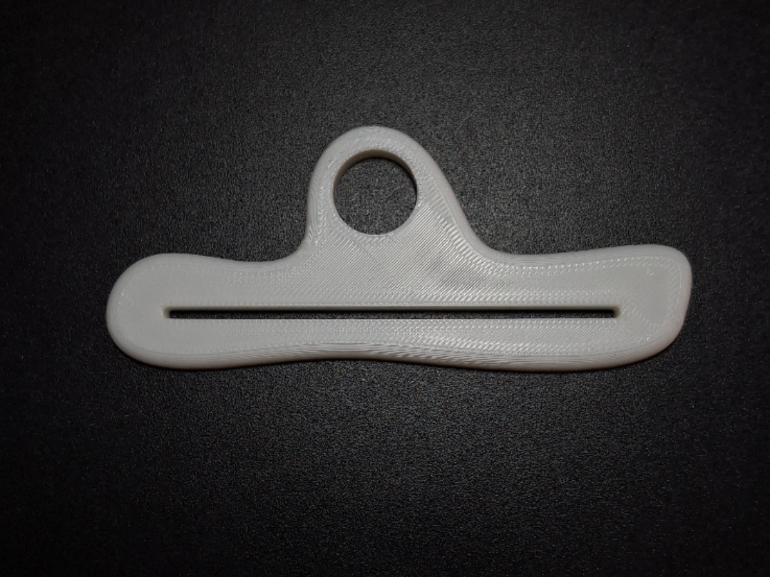 Squeezy - the toothpaste squeezer