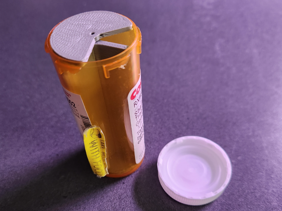 Pill Bottle Shuttle Organizer
