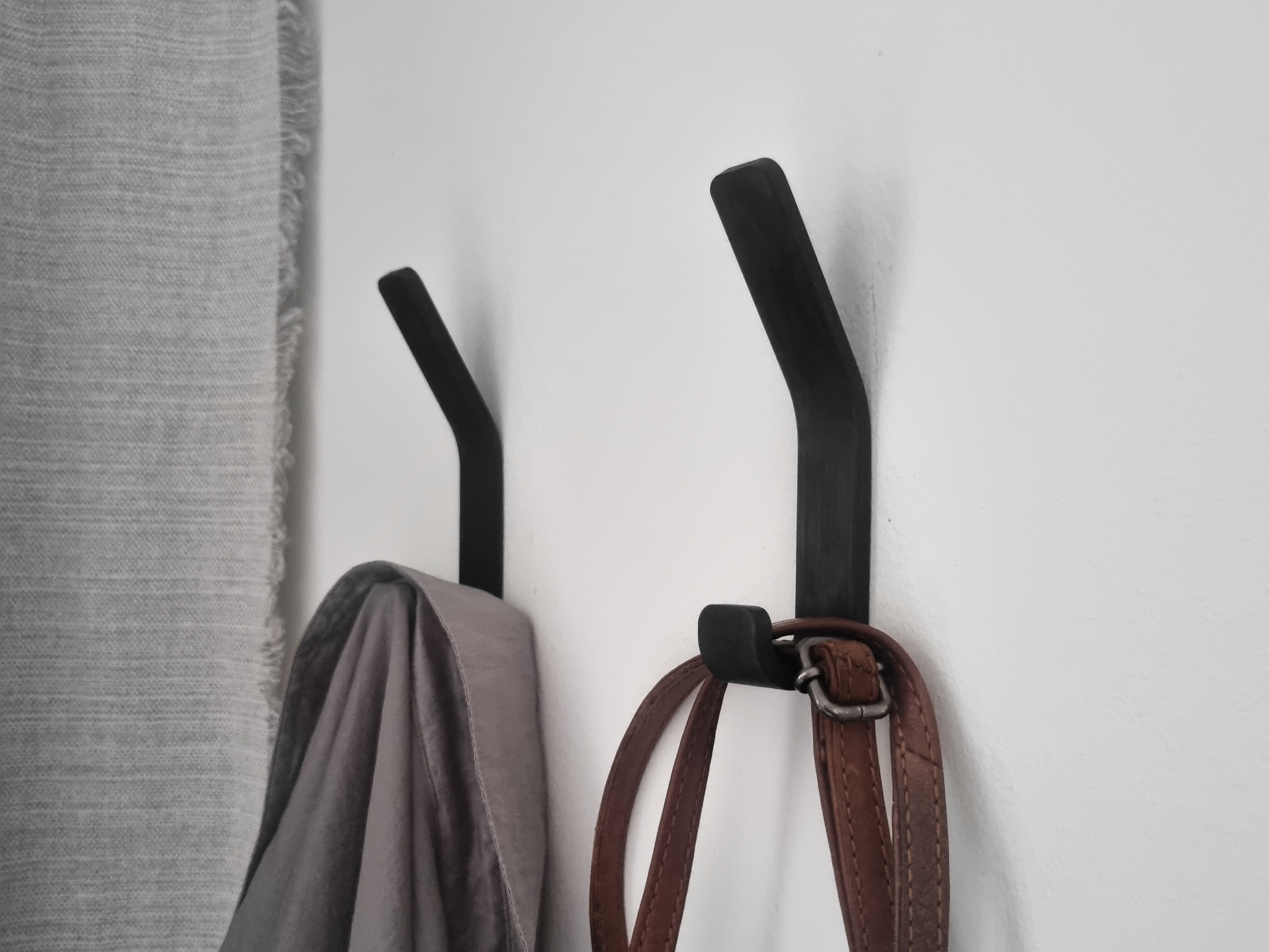 Wall Hook with invisible mounting (screw)