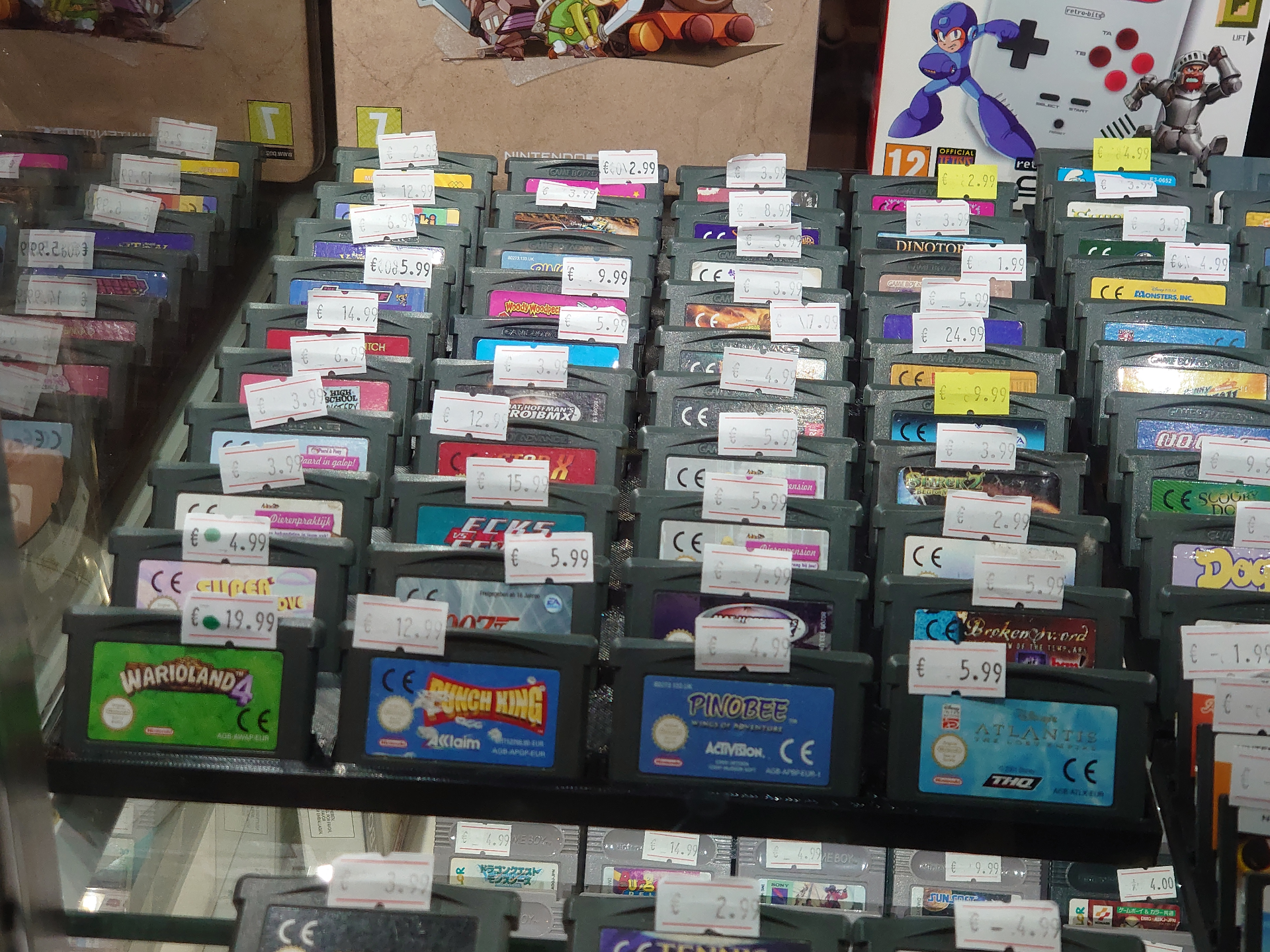 Nintendo GameBoy Advanced Cartridge Display