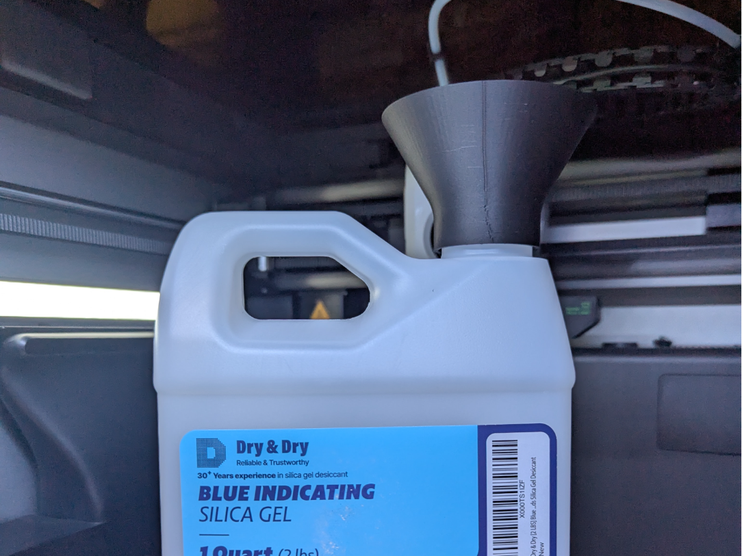 Desiccant bottle funnel