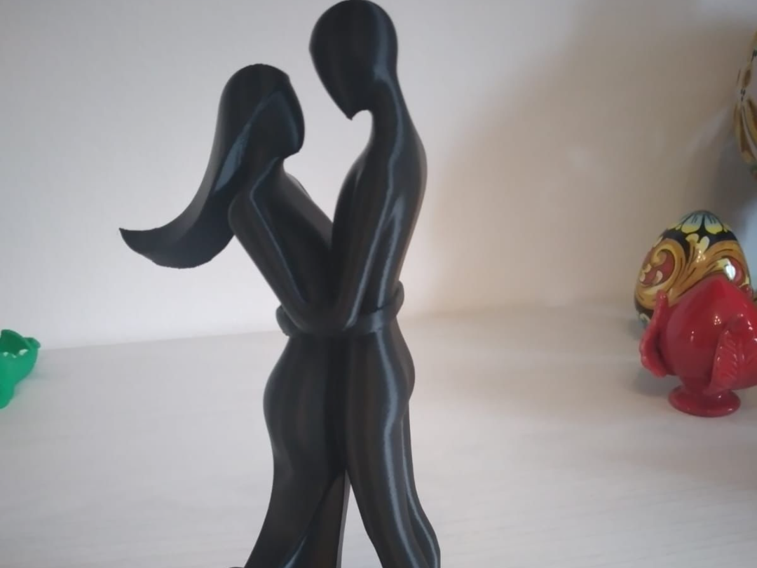 Statua innamorati