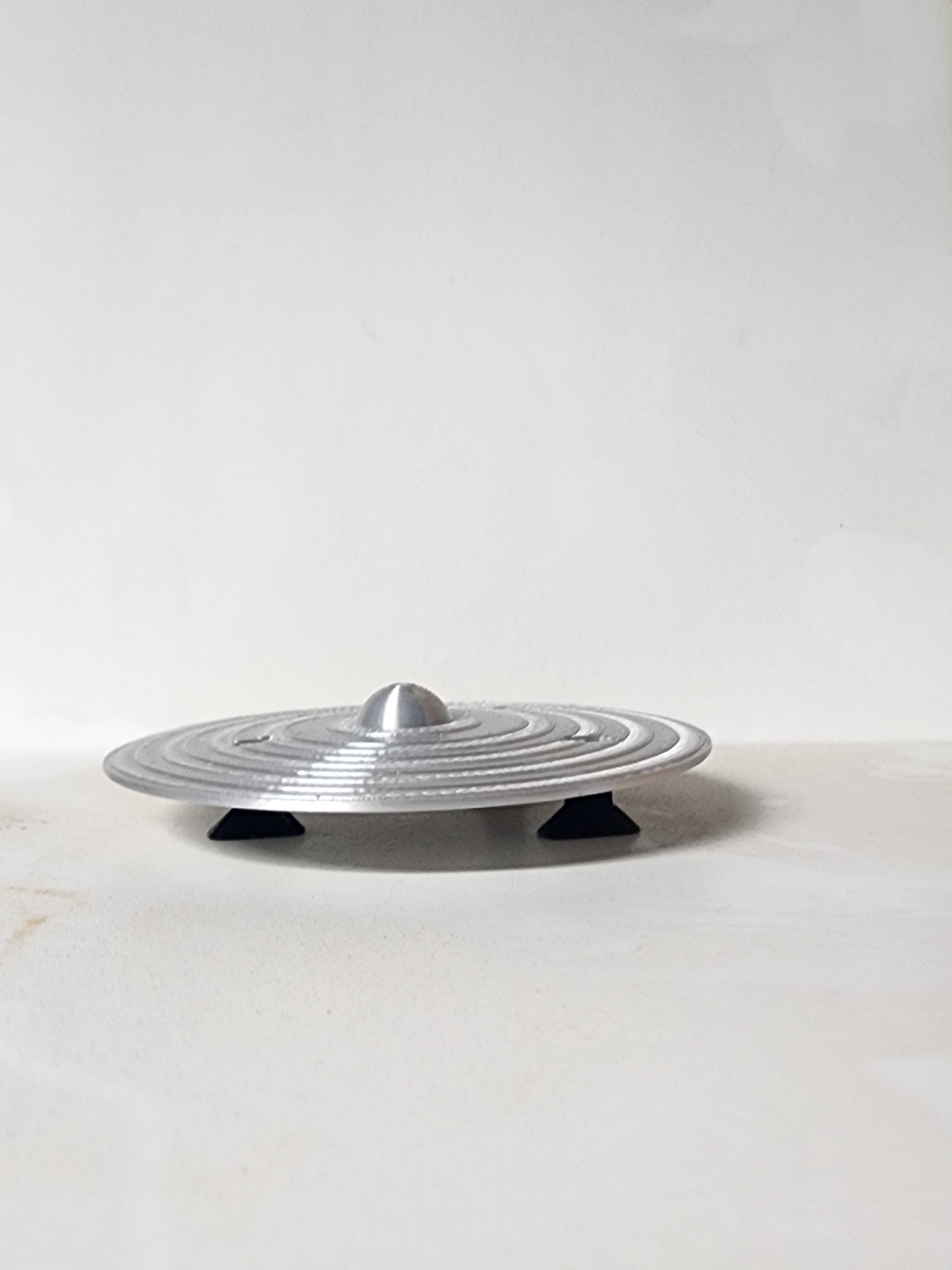 Flying Saucer simple