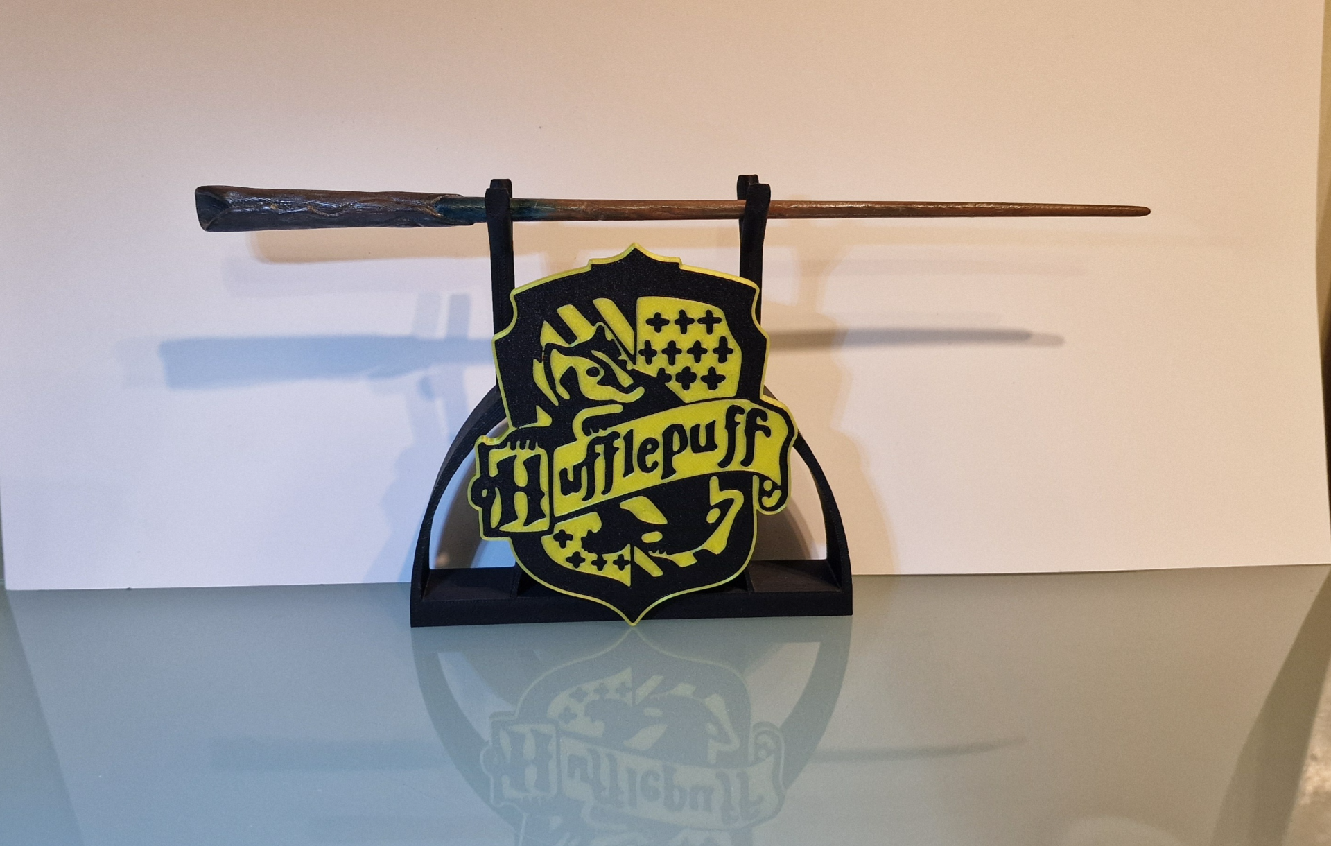 HARRY POTTER wand holder HUFFLEPUFF HOGWARTS