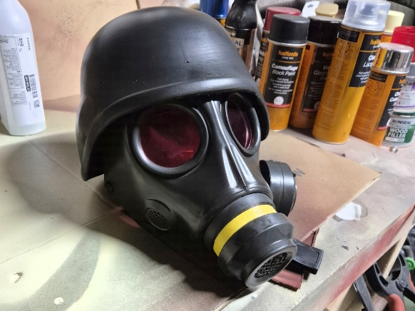 hunk mask/helmet from the resident evil
