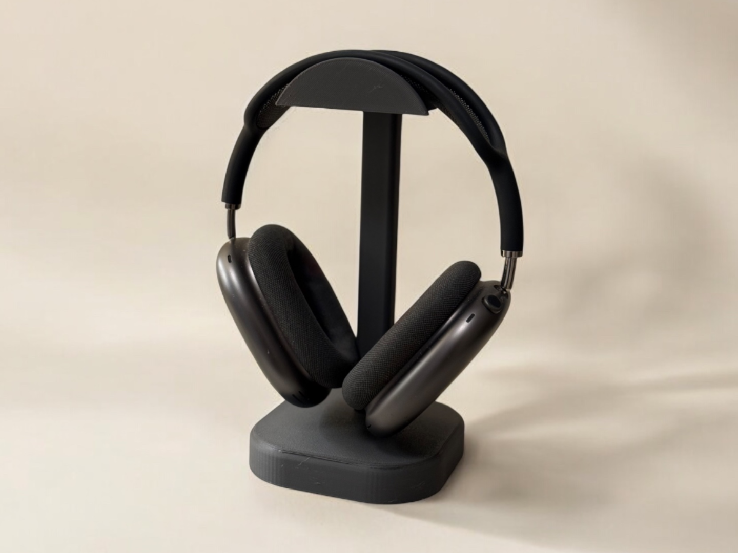 "ArcStand" – Minimalist Headphone Holder