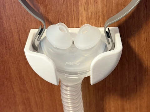 CPAP mounting hook for ResMed P10