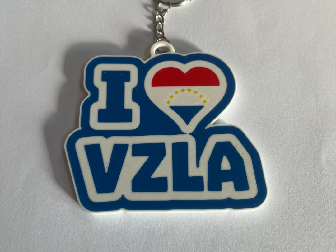 Venezuela love keychain