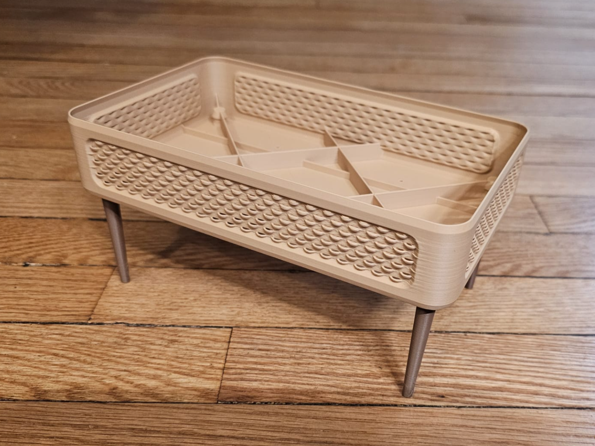 Aquarium Raised Planter Box