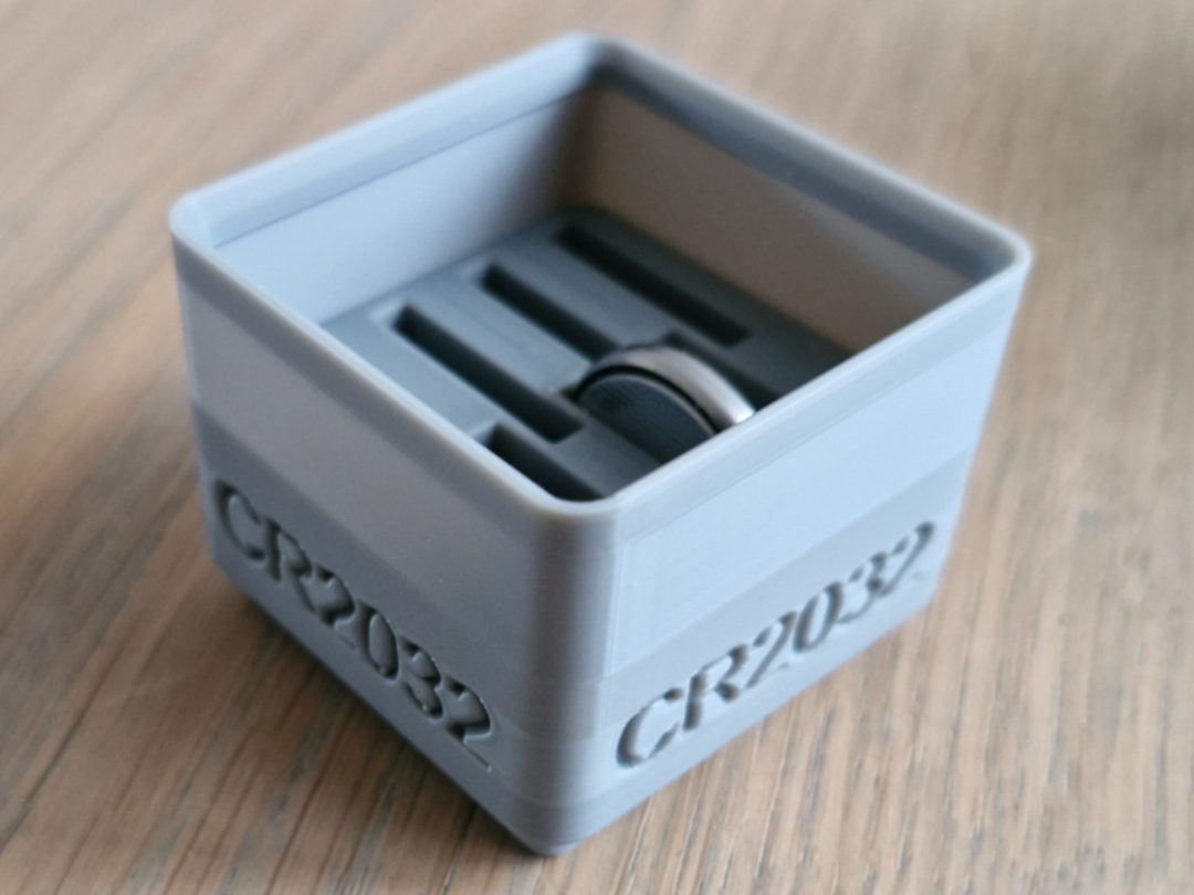 Gridfinity stackable batterystorage (CR2032)