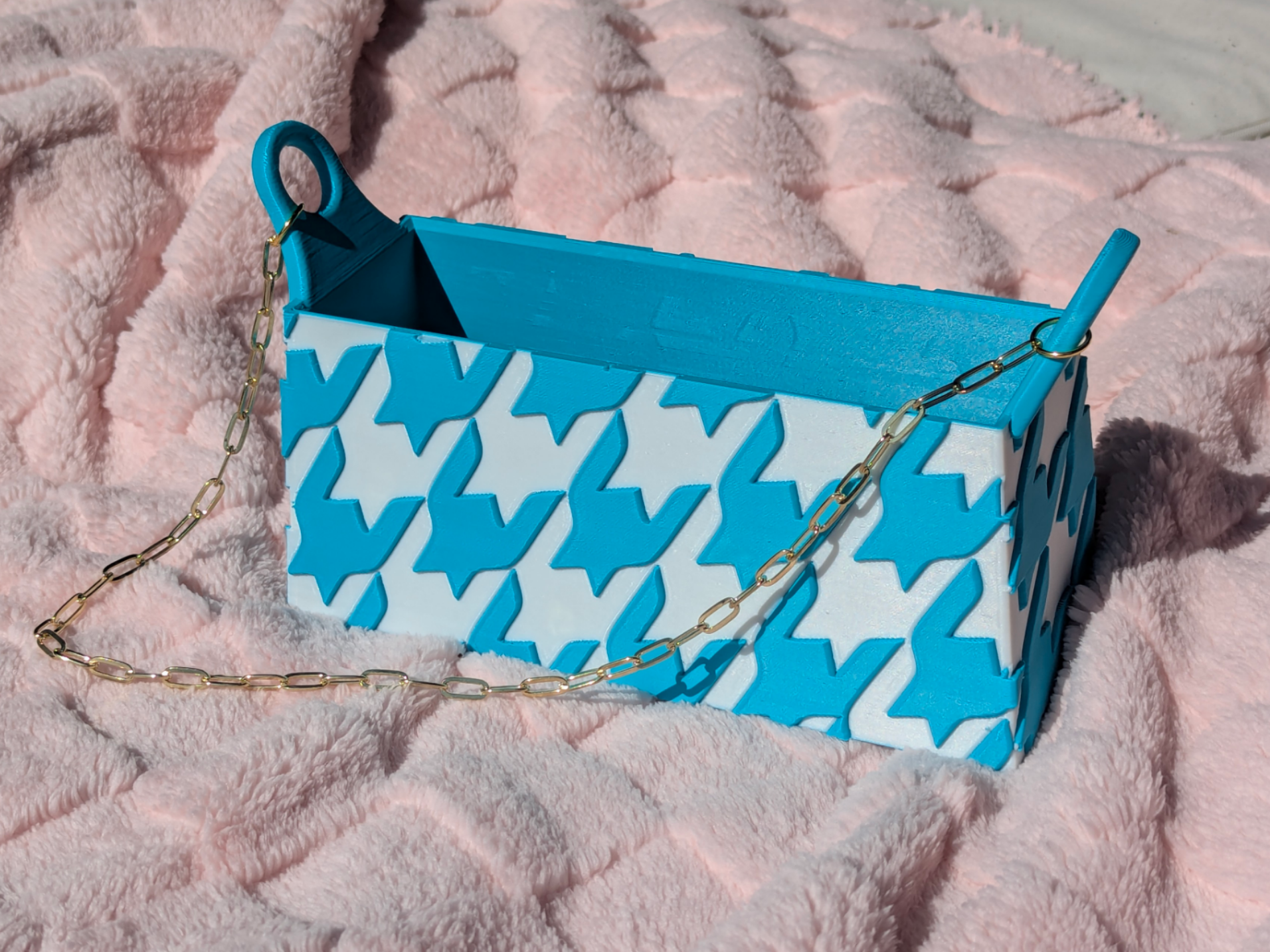 Houndstooth Pattern Purse