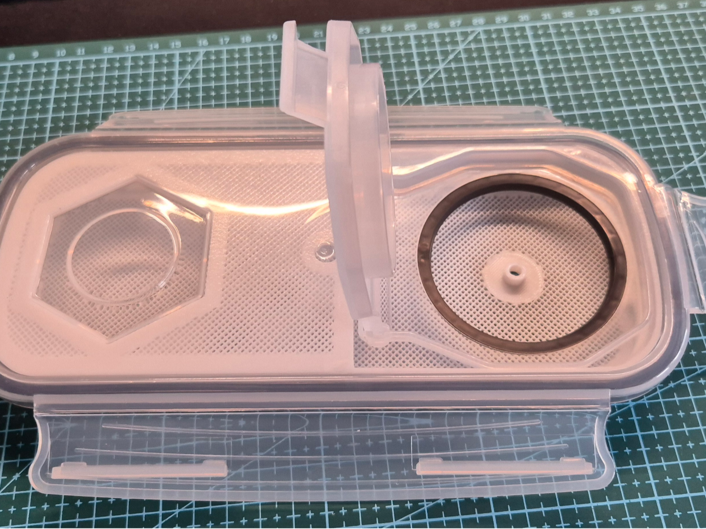 Cereal Box 4L Silica Gel Holder Improved