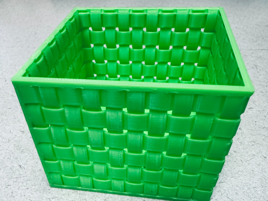 CUBE SHAPED BASKET