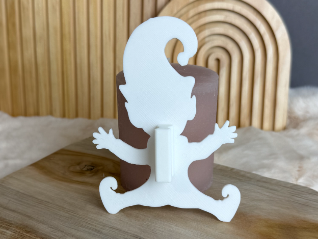 Footprint & Silhouette Stencil – Elf on the Shelf