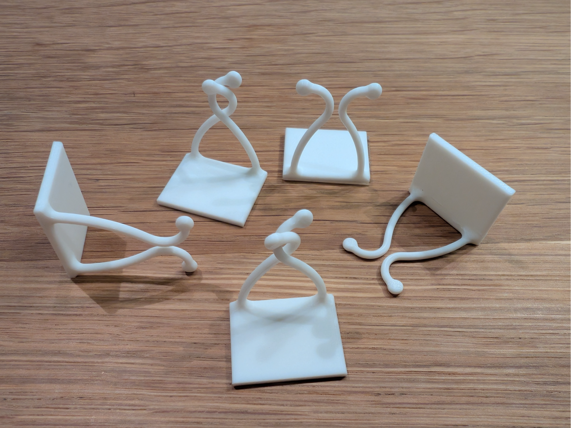 Halteclip für Pflanzen, Efeutute zum Kleben