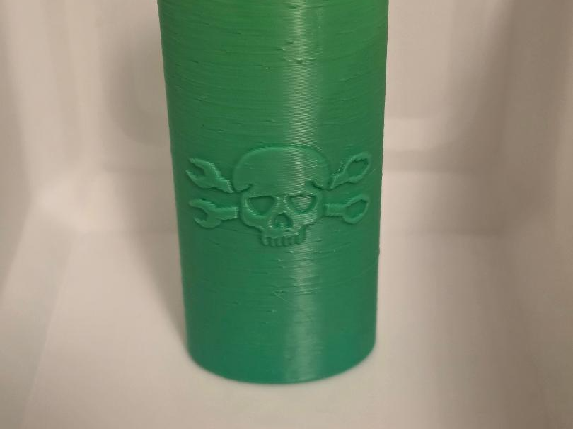 Skull with crossed wrenches Bic  lighter sleeve