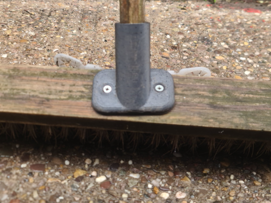 Reinforced Broom Head Attachment