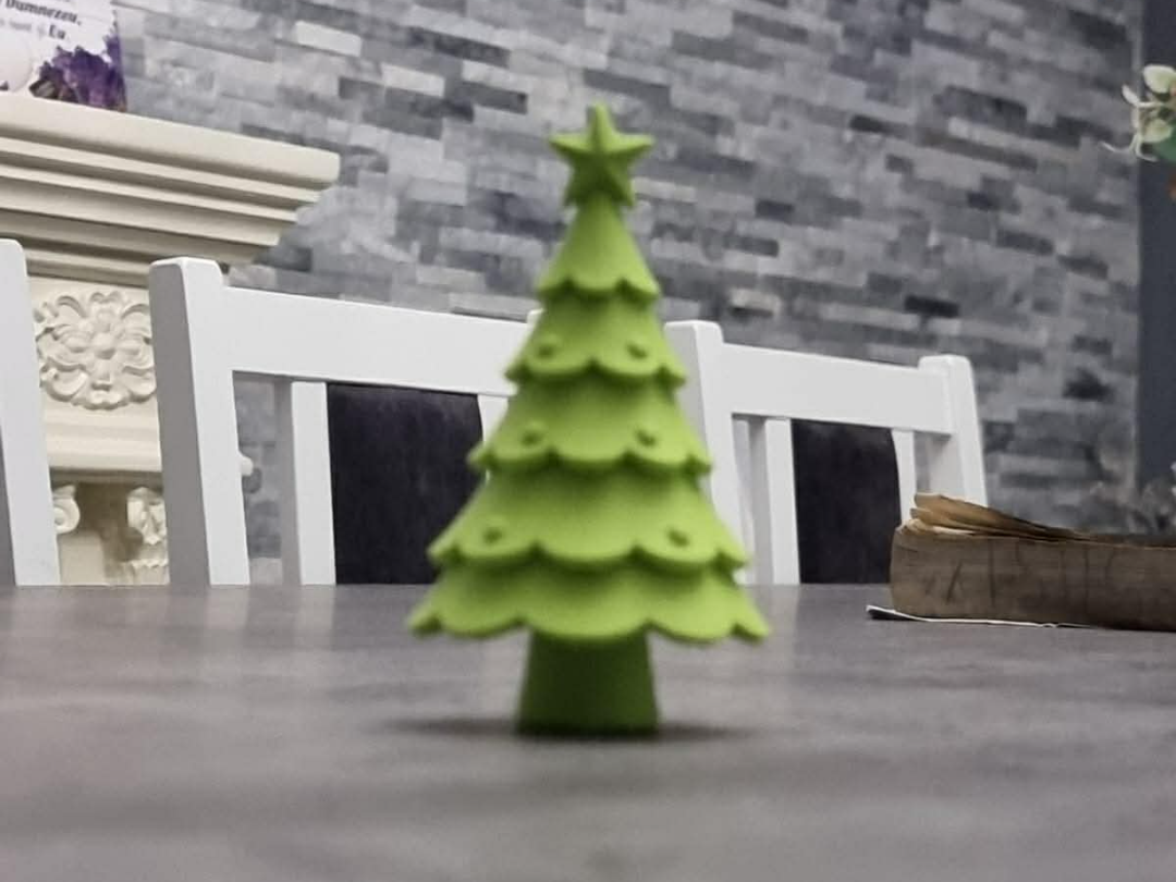Minimalist Carved Christmas Tree