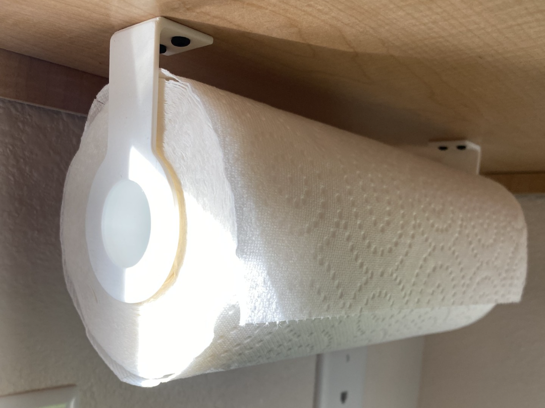 Simple Paper Towel Holder