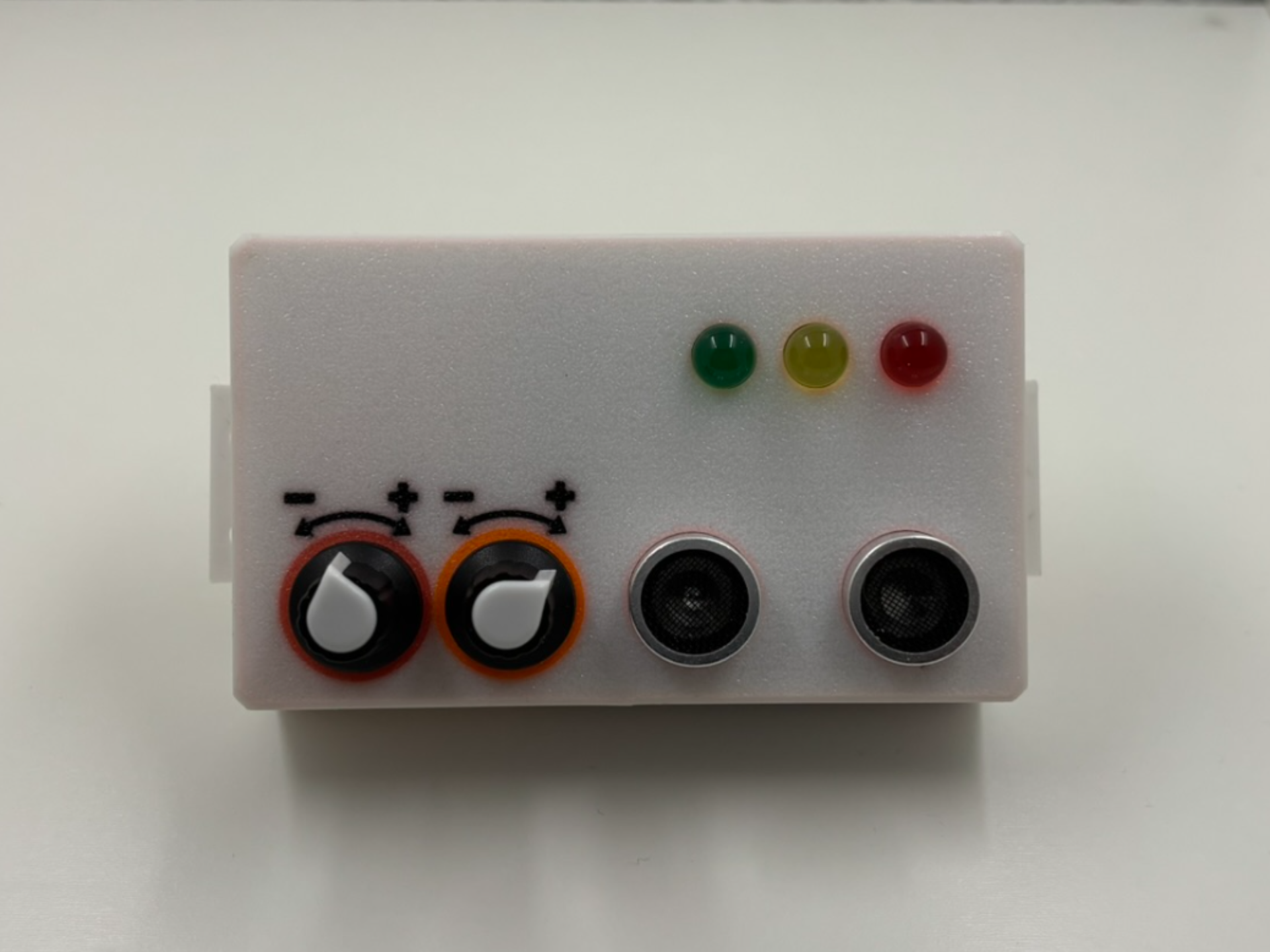 Garage Distance Sensor w/ LED Indicator