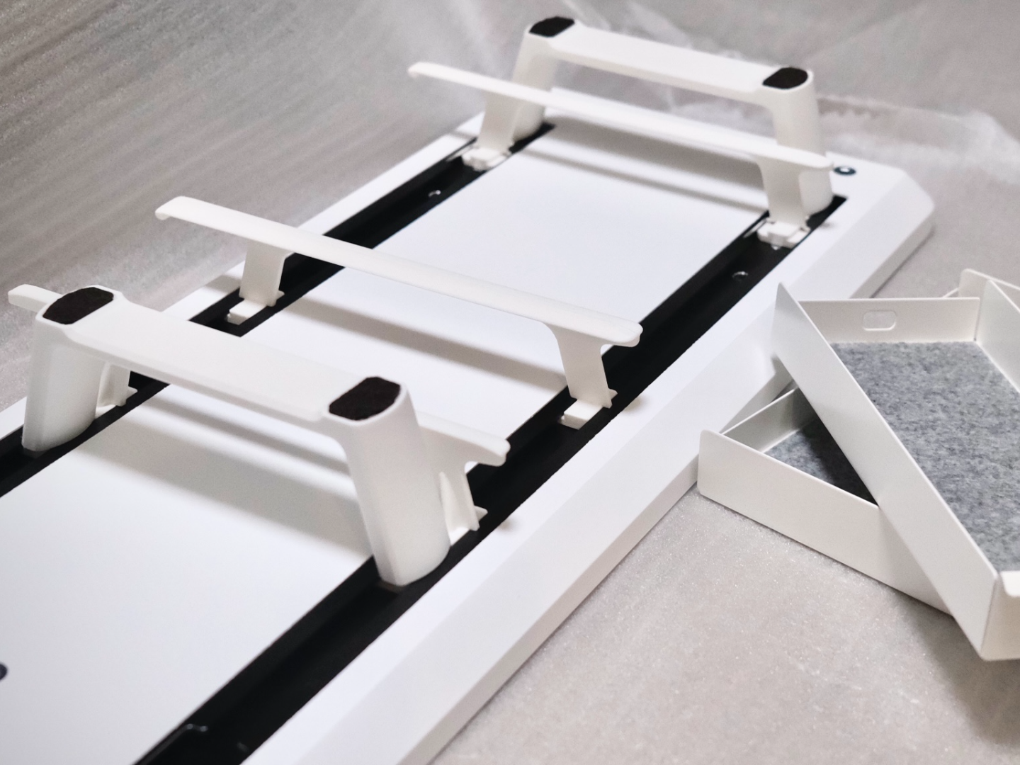 LEG and SAUCER SLIDER for PREDUCTS "DASHBOARD"