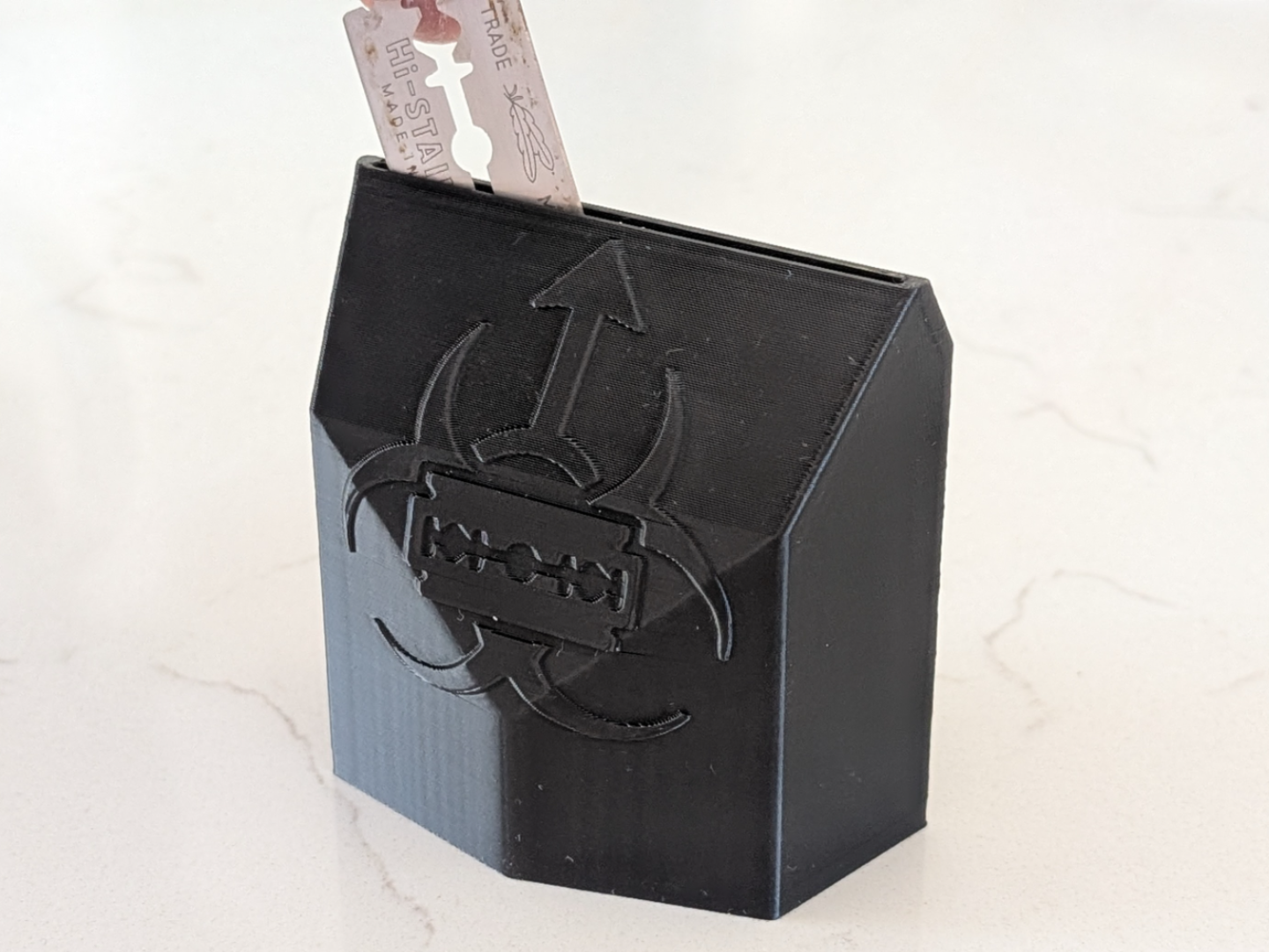 Compact Sharps Container for Razor Blade Disposal