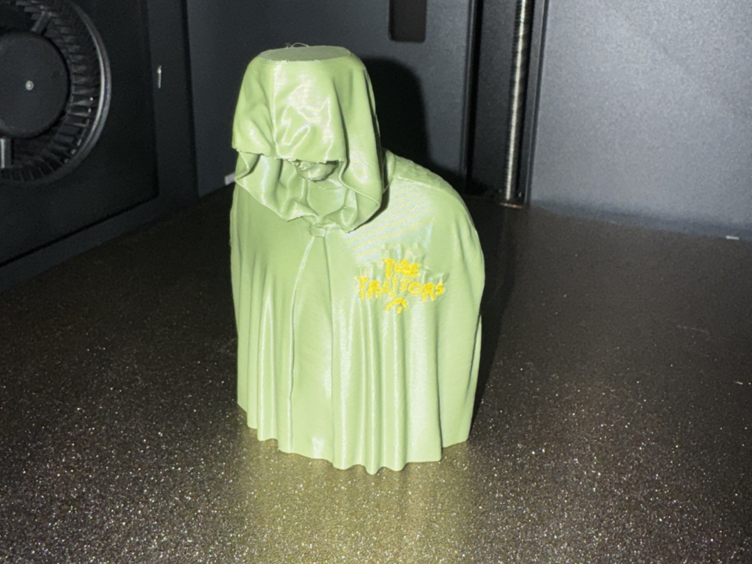 Traitor Cloak