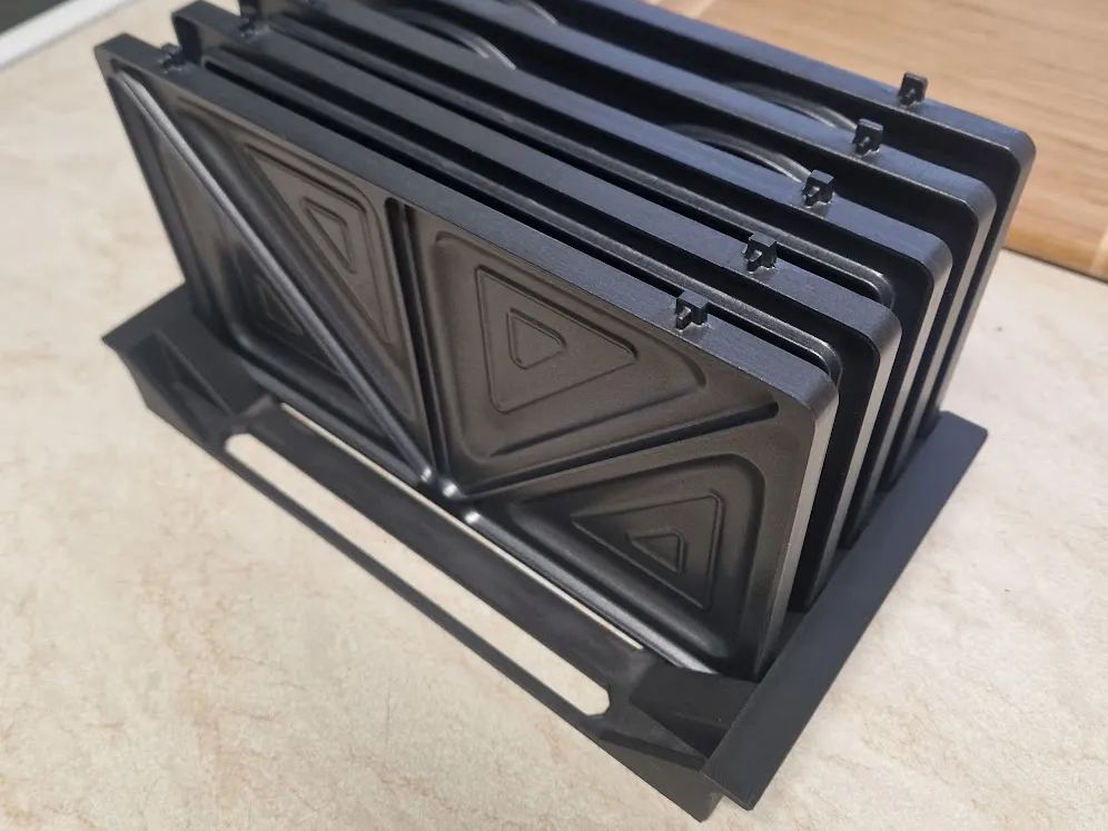Sandwich maker/Toaster plate stand