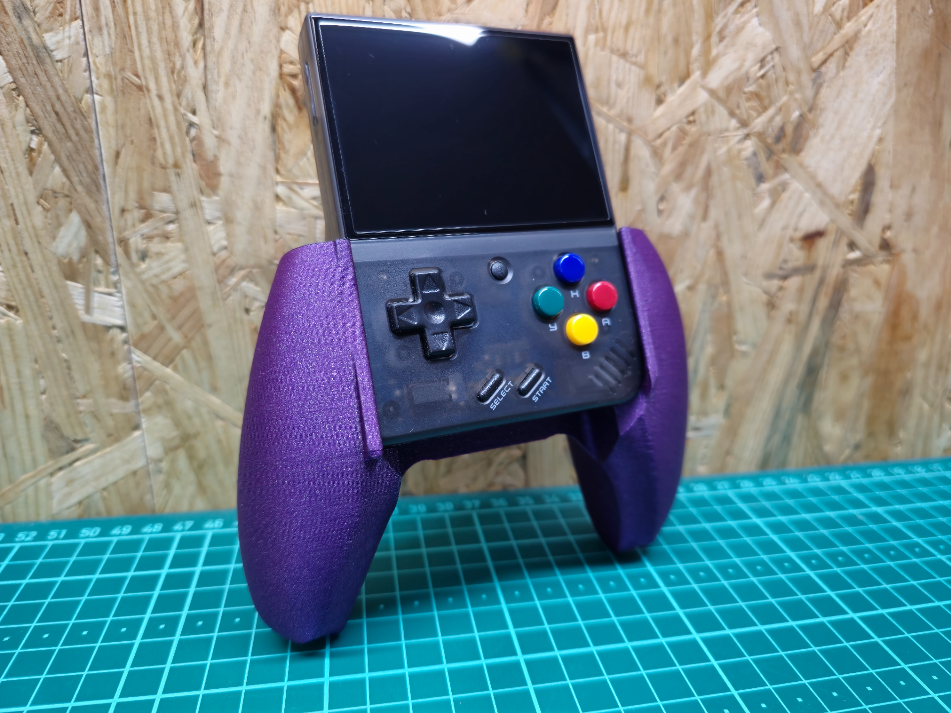Miyoo Mini Plus - PS5 controller style grip