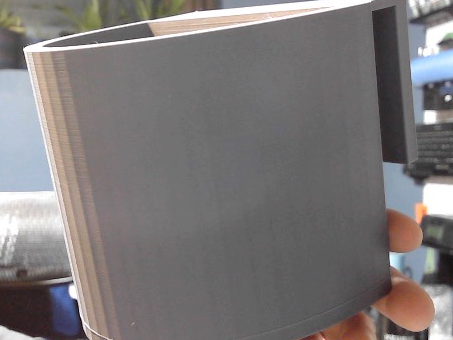 Add-on to put your trash in the Recycle Desk bin
