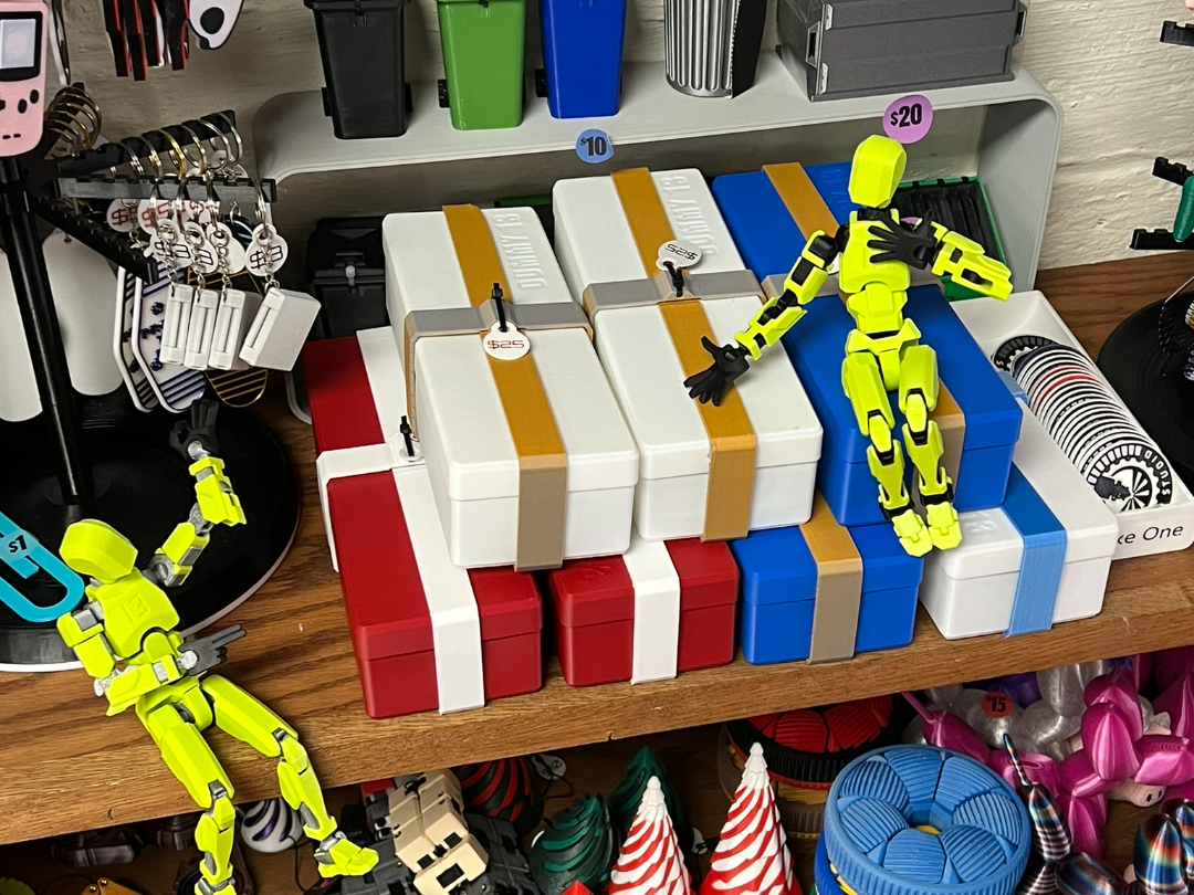 Lockable Mystery Dummy 13 Box