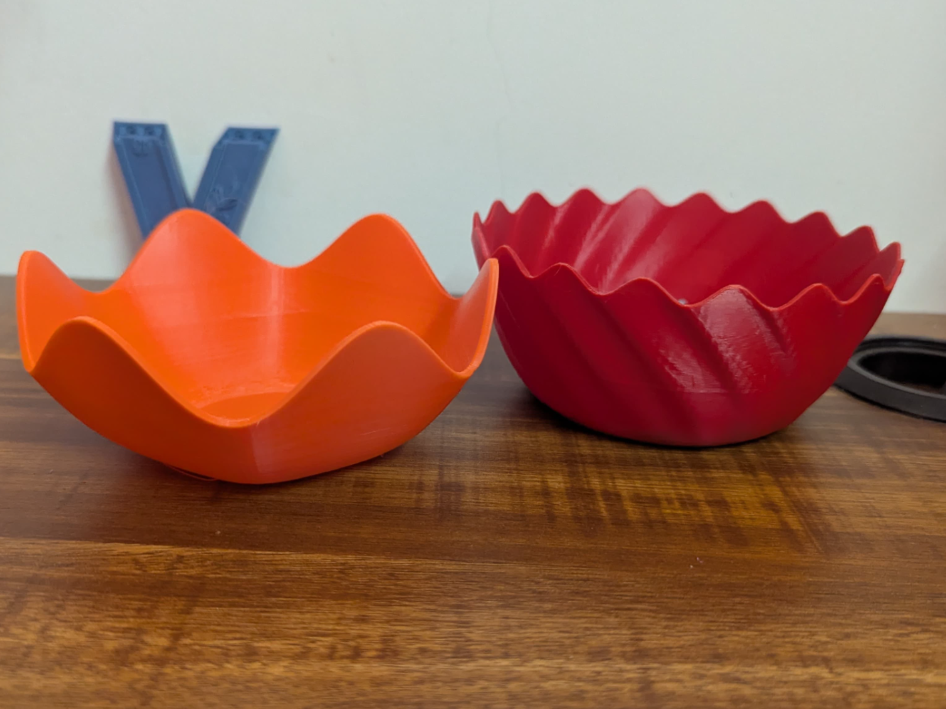 Sound/Sine Wave Bowl customisable