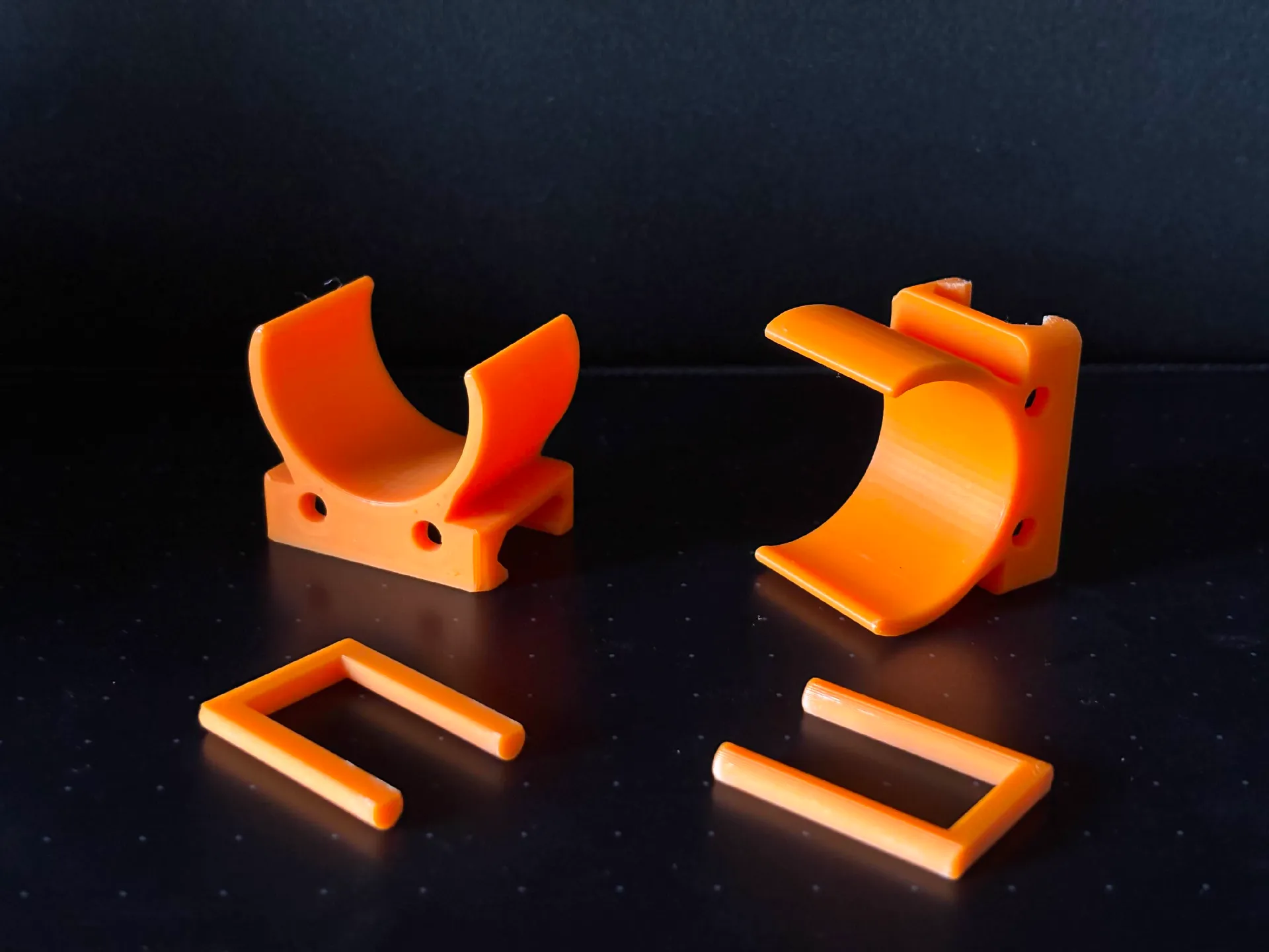 No-hardware picatinny Sillyshell holder