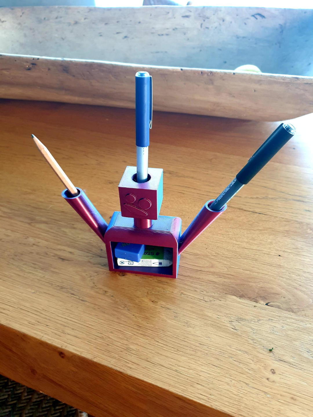 robot desk organizer
